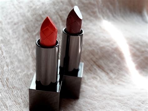 Burberry Coral Pink (65) Kisses Lipstick Review & Swatches